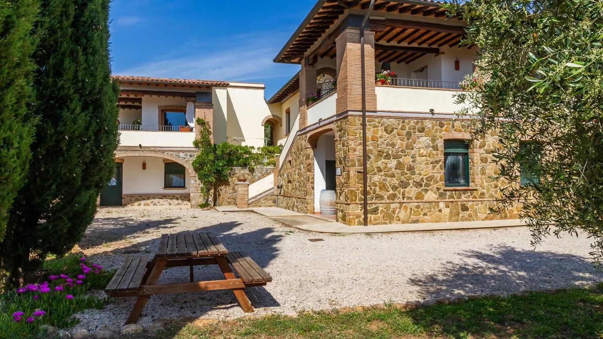 Villa Glicine - Colleberto Follonica